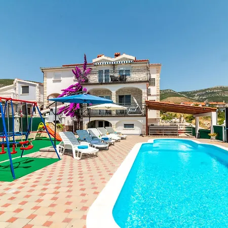 Josipa By Interhome Kastel Novi